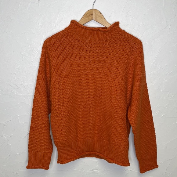 Zesica Chunky Knit Sweater - Picture 7 of 8